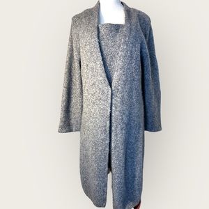 Victor Alfaro 2 piece sweater set angora wool grays sz Large , tank cardigan set